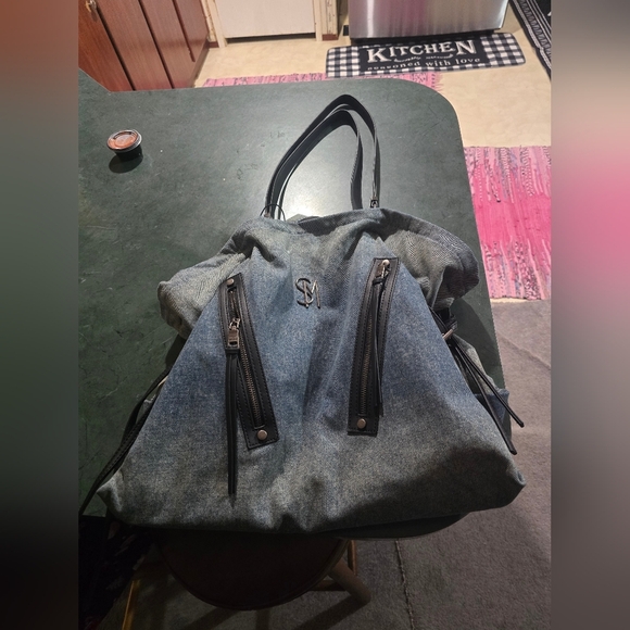 🍂🍁Like new STEVE MADDEN XL DENIM TOTE - Picture 2 of 7